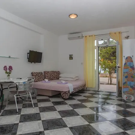 Apartments Damjanovic Makarska Exterior photo