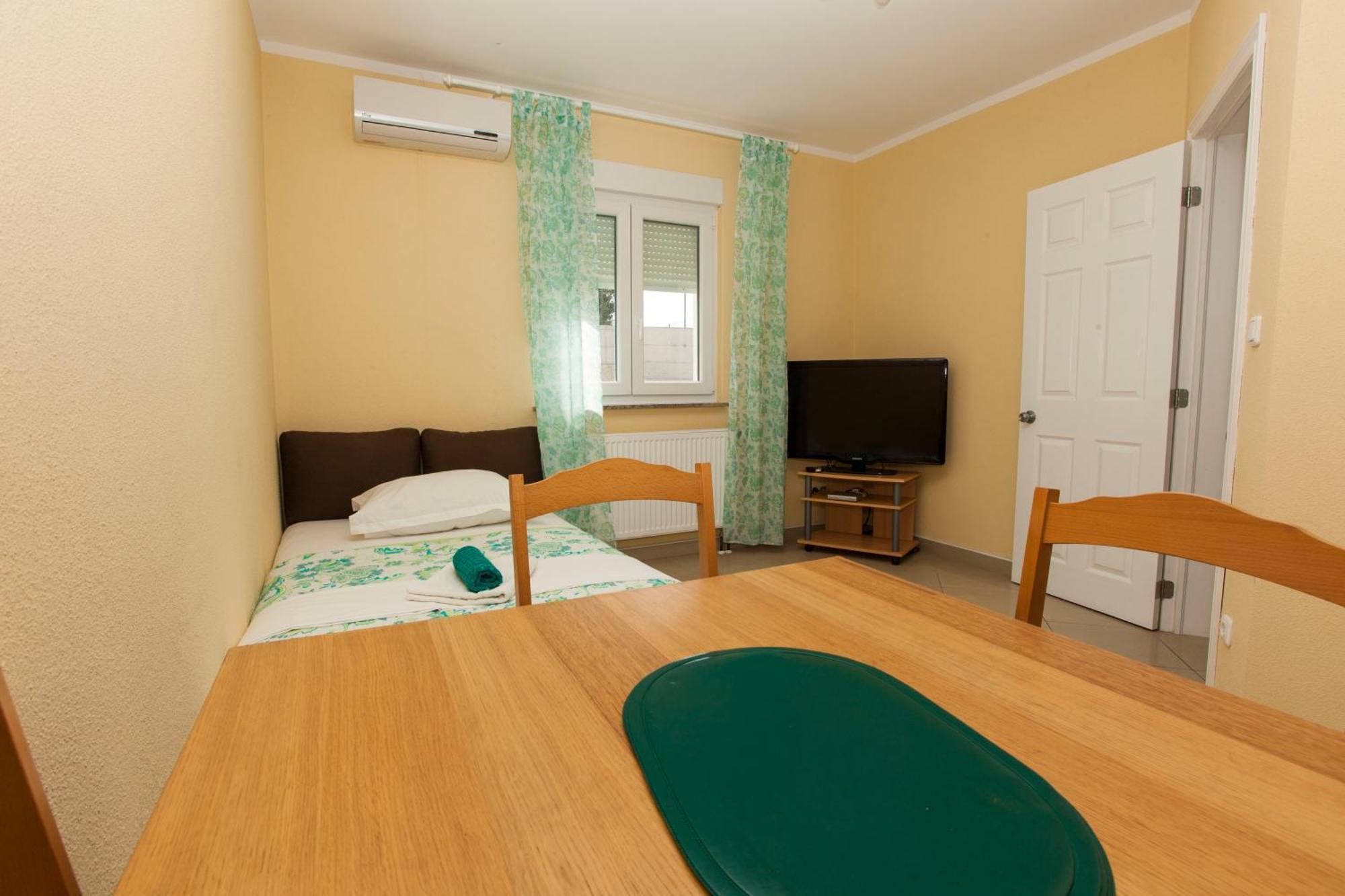 Apartamento Damjanovic *
