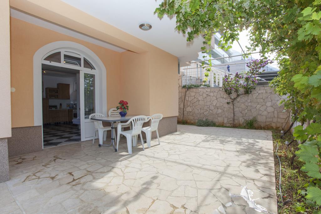 Apartamento Damjanovic *