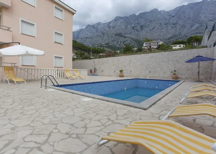 Apartments Damjanovic