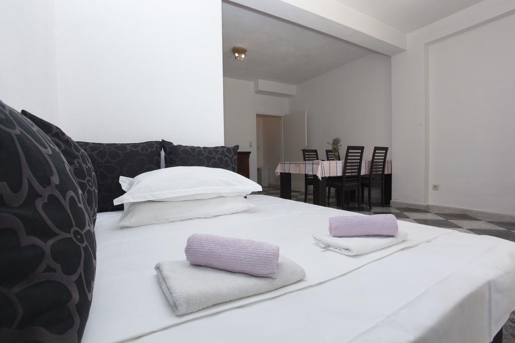 Damjanovic Apartment *